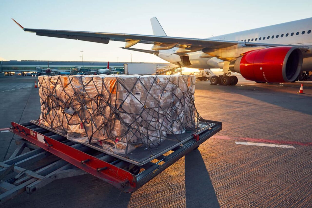 https://www.adjafash.com/wp-content/uploads/2024/09/cargo-charter-jet-mi-1280x853.jpg